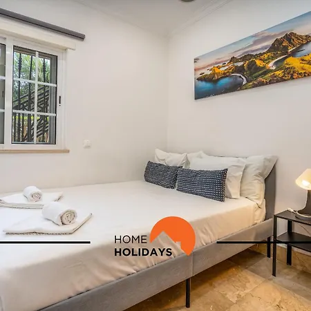 #129 Walk Everywhere Apartment