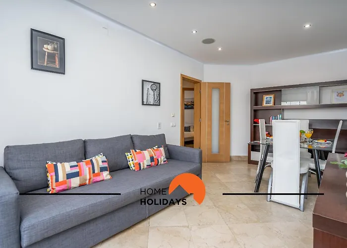 #129 Walk Everywhere * Albufeira